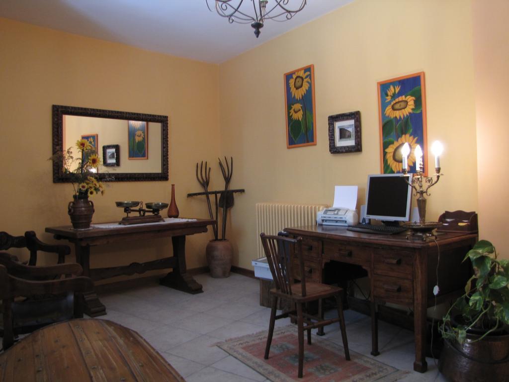 Hostal Rural Huartearena Iza Екстер'єр фото